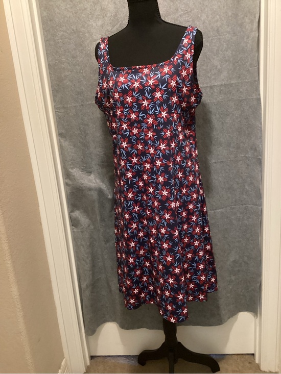 columbia sportswear Dresses & Skirts - C50. Sleeveless Columbia PFG Floral Midi Dress in Navy with Red & Blue Blooms